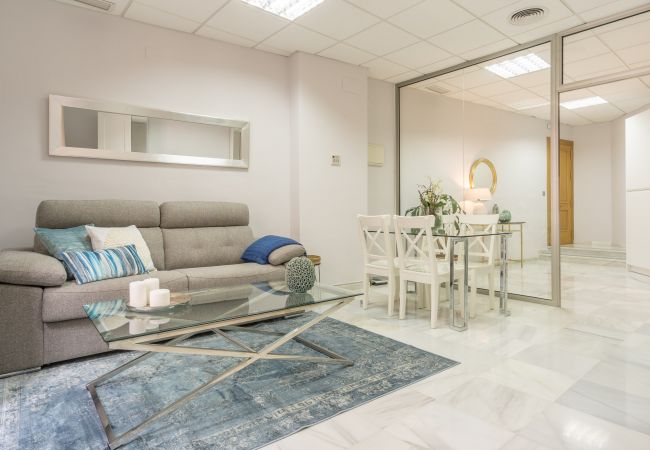 Apartamento en Málaga - Pic II City Center - Strachan Larios