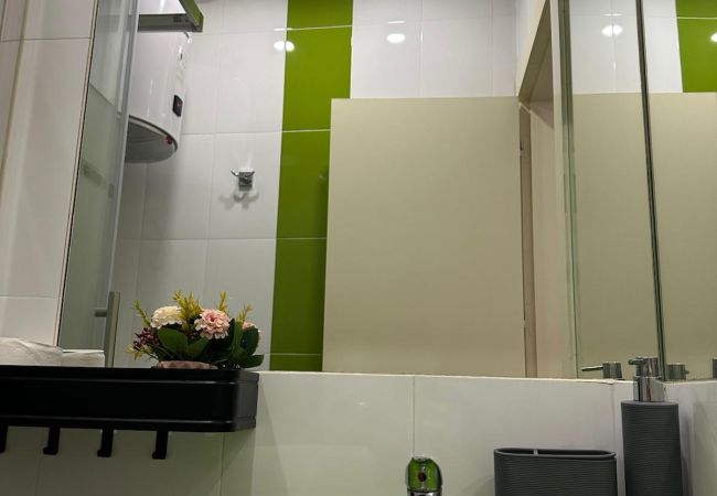 Estudio en Málaga - Lagunillas 14 - II