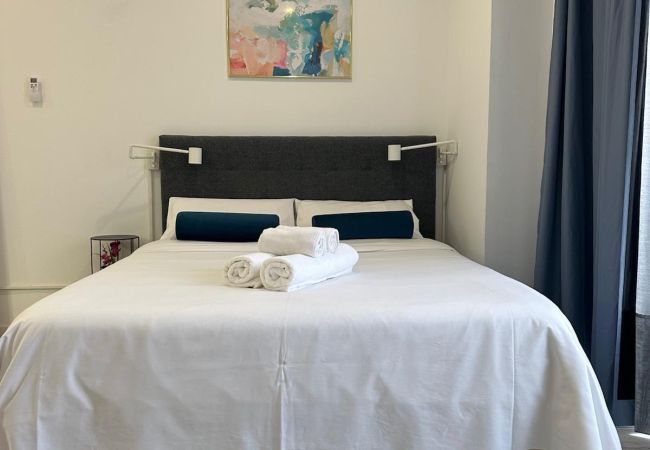 Estudio en Málaga - Lagunillas 14 - II