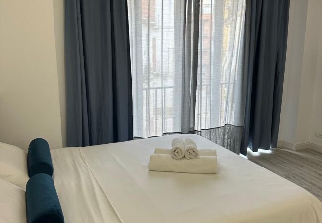 Estudio en Málaga - Lagunillas 14 - II