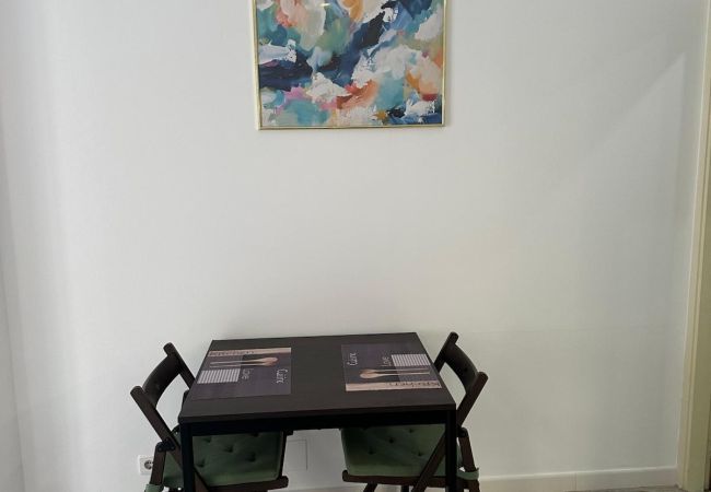 Estudio en Málaga - Lagunillas 14 - II